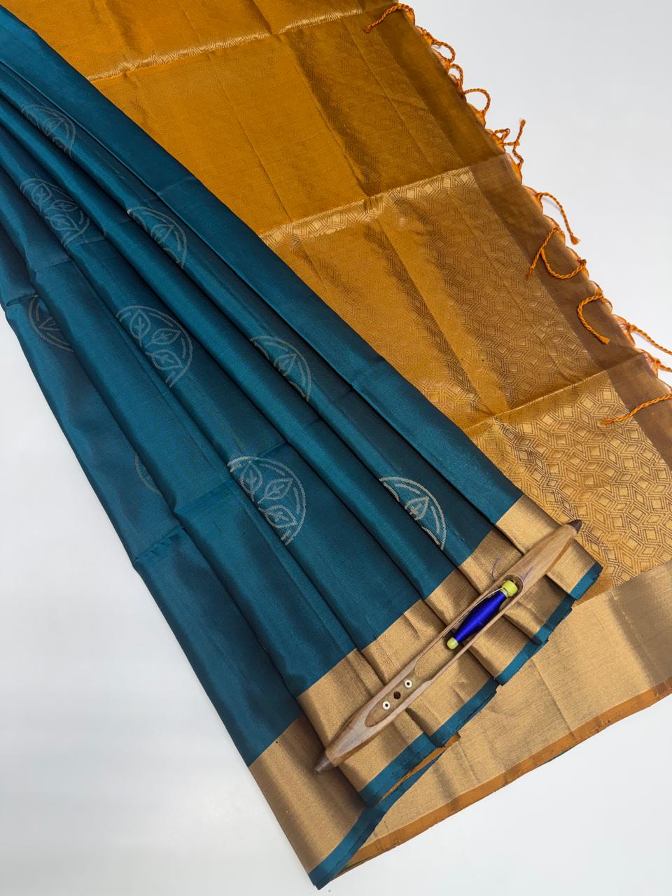 VSOH440 - peacock blue color body &amp; mustard color pallu , blouse - Pure silk saree