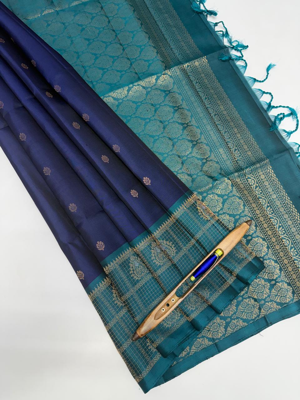 VST252 - navy blue color body , peacock blue color pallu , blouse - Pure silk saree