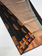 VSKC606 - black color body , grey color pallu , blouse.