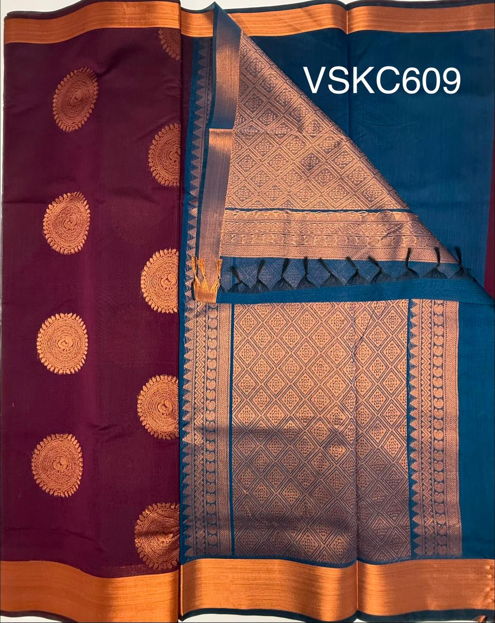 VSKC609 - dark purple color body , blue color pallu , blouse.