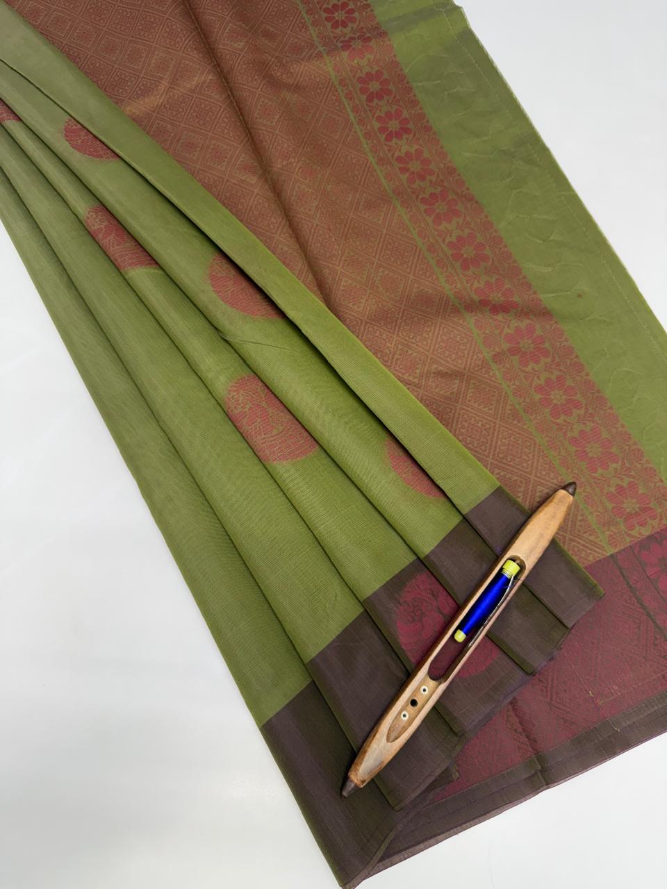VSKC619 - olive green color body , pallu , blouse.