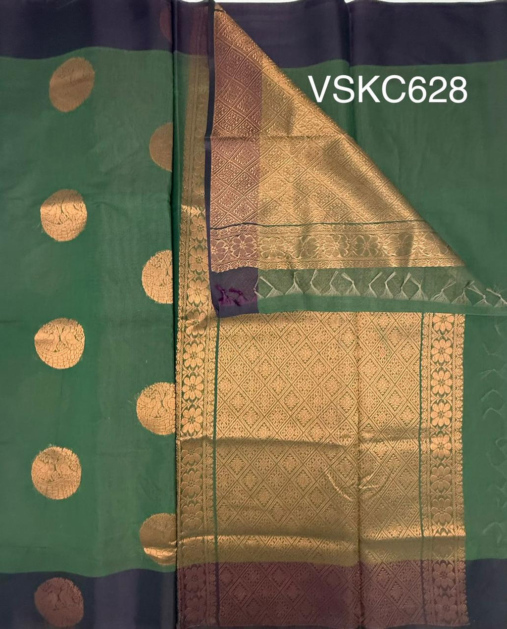VSKC628 - pastel green color body, pallu , blouse.