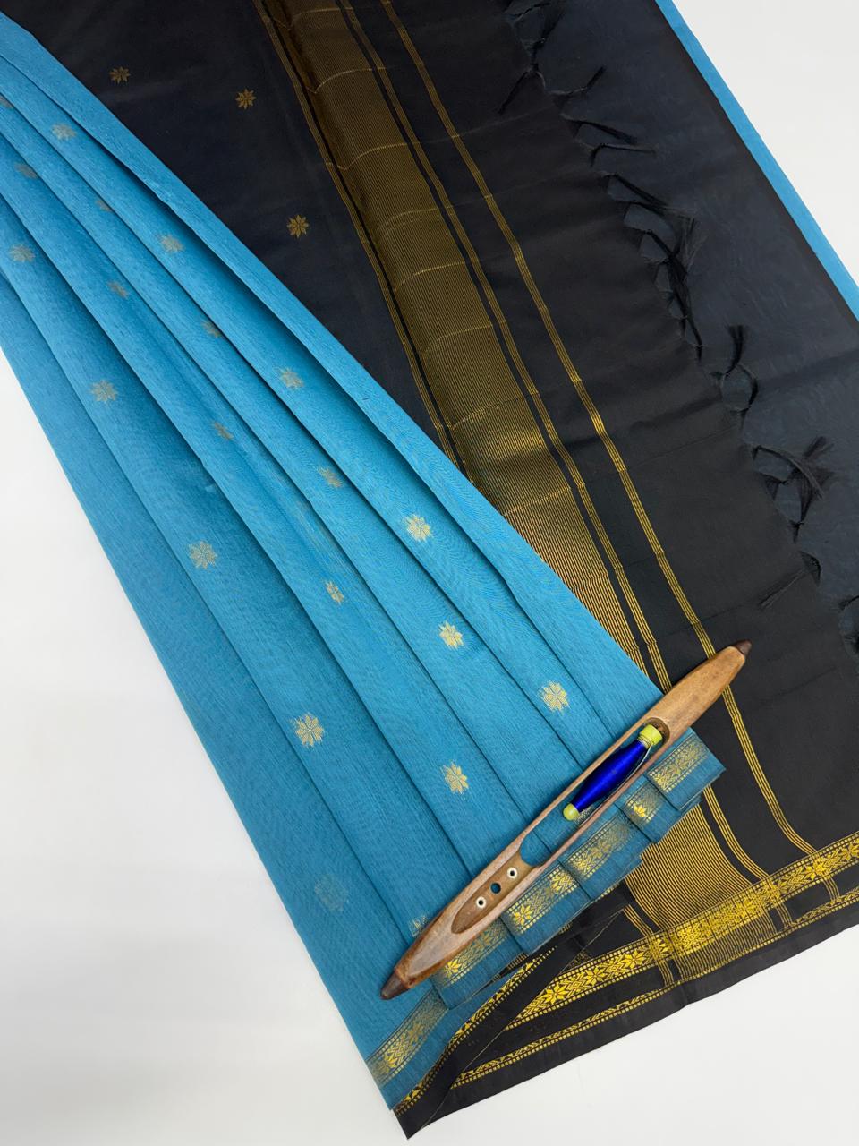 VSC1007 - blue color body , black color pallu,blouse.