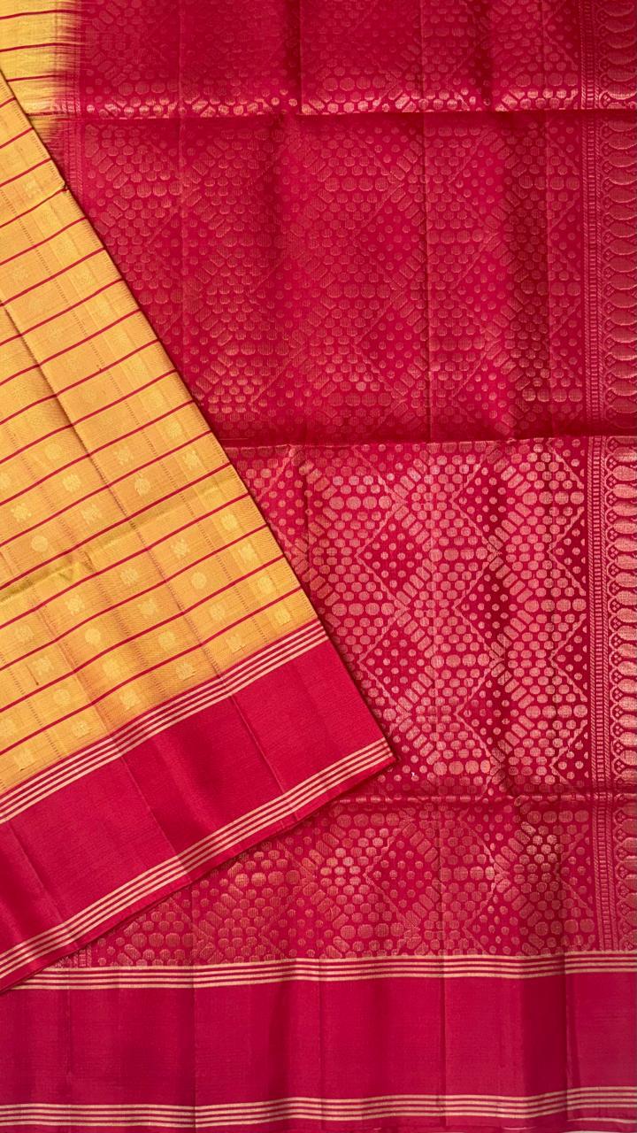 VSF966 - mustard color body ,&nbsp; red color pallu,blouse - Pure silk saree