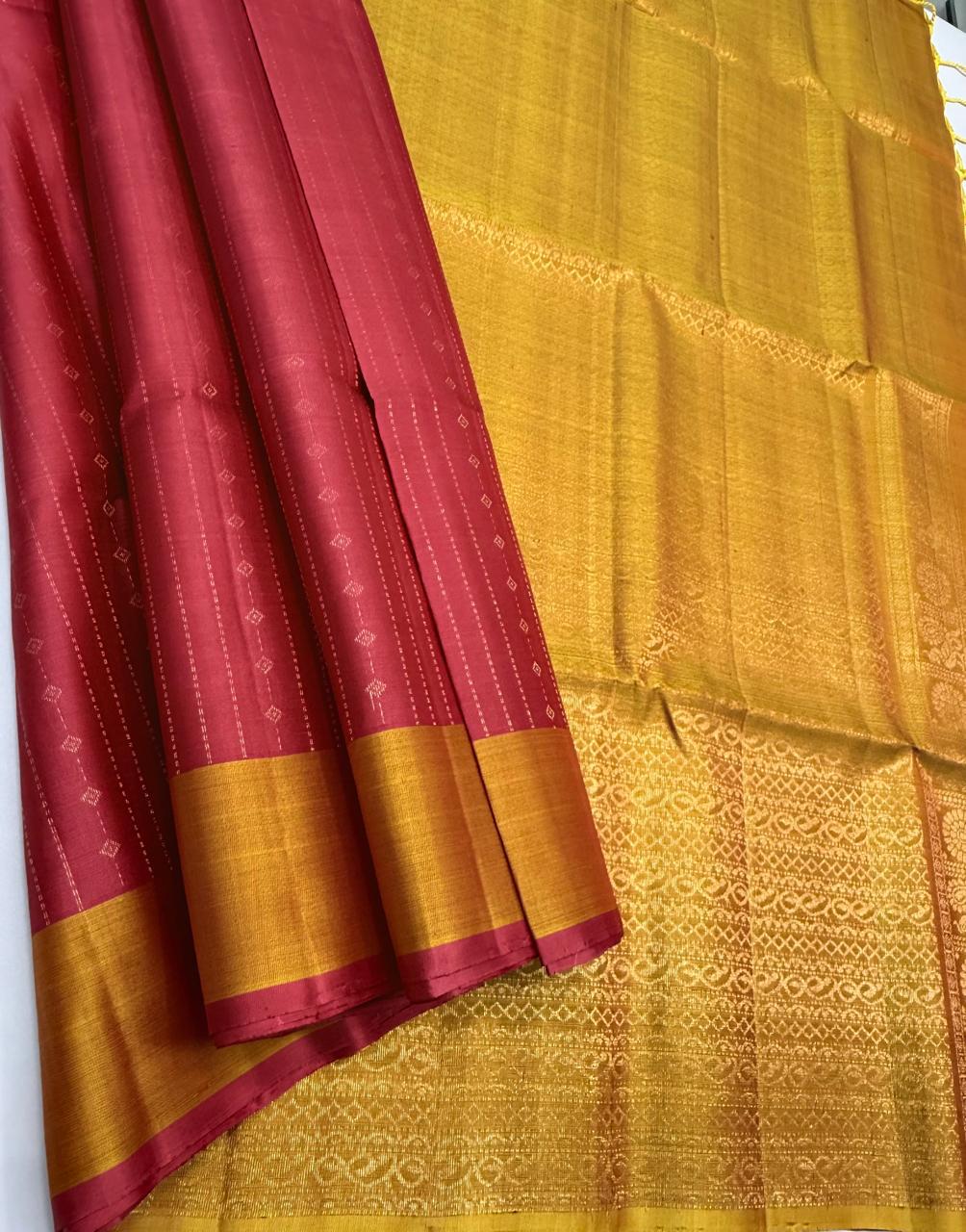 VSF979 - lotus pink color body , yellow color pallu,blouse - Pure silk saree