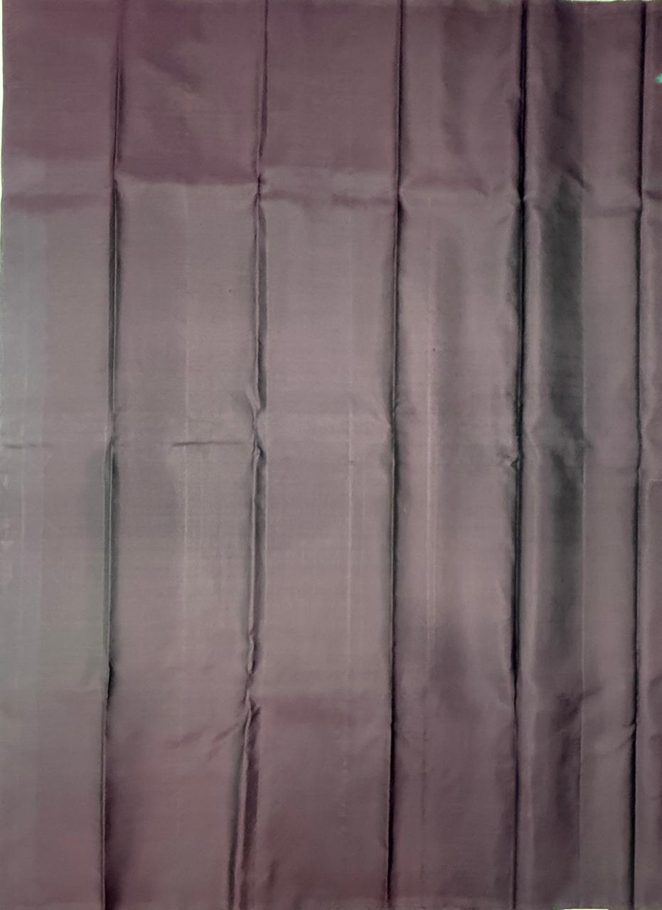 VSS484 - dark purple color body, pallu , blouse pure silk saree