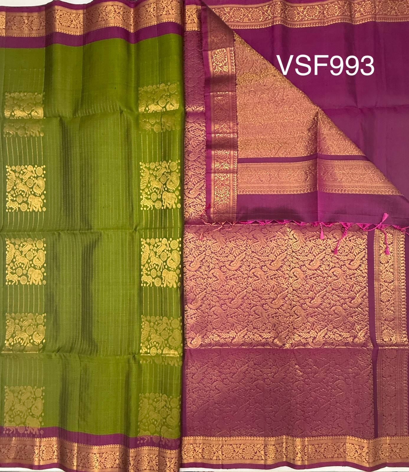 VSF993 - leaf green color body & magenta color pallu,blouse - Pure silk saree
