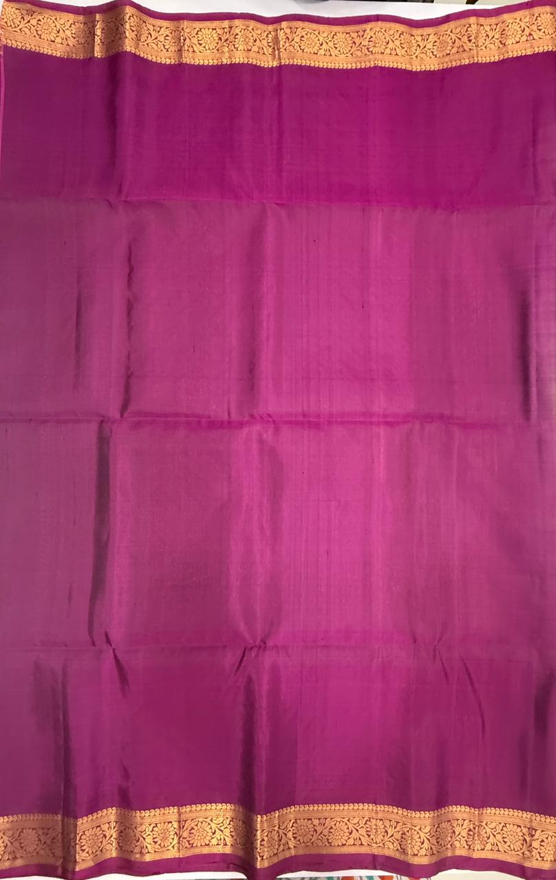 VSF993 - leaf green color body & magenta color pallu,blouse - Pure silk saree