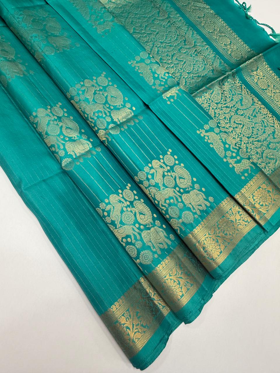 VSF996 - turquoise blue color body ,pallu,blouse - Pure silk saree