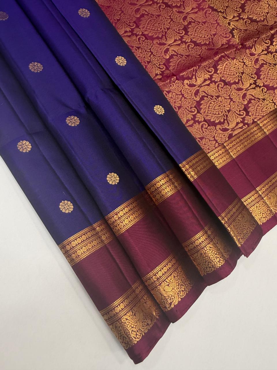VSF997 - violet color body & purple color pallu,blouse - Pure silk saree