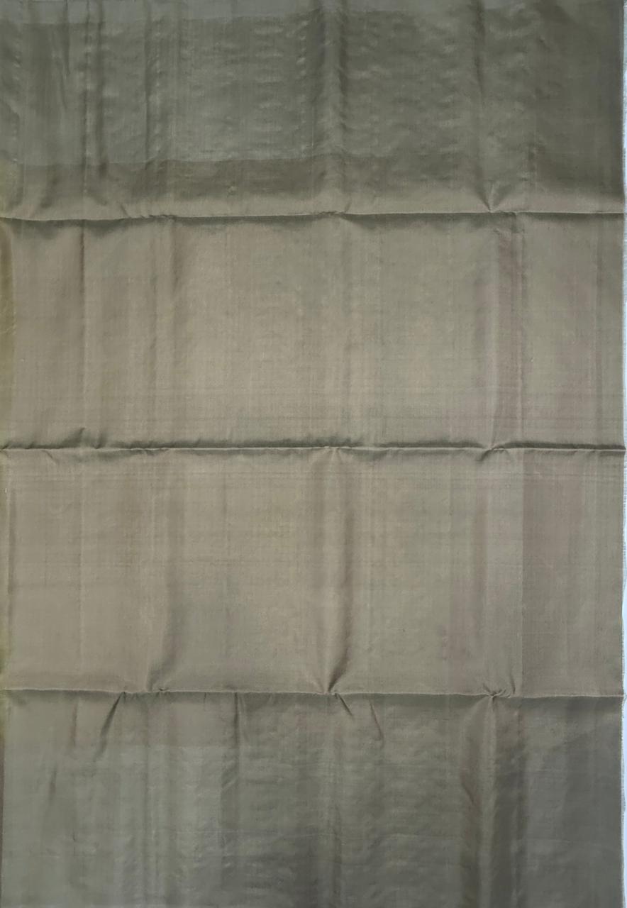 VSF999 - yellowish green color body , pastel green color pallu,blouse - Pure silk saree