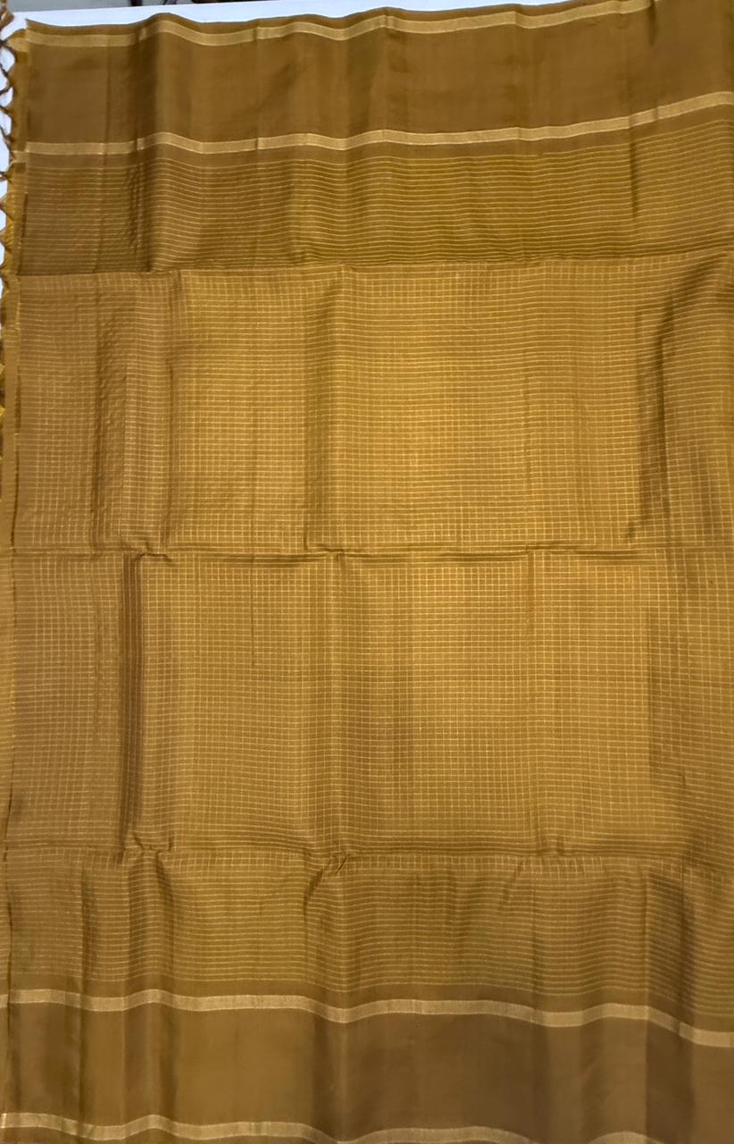 VSF1019 - golden yellow color body & dark mustard color pallu,blouse - Pure silk saree