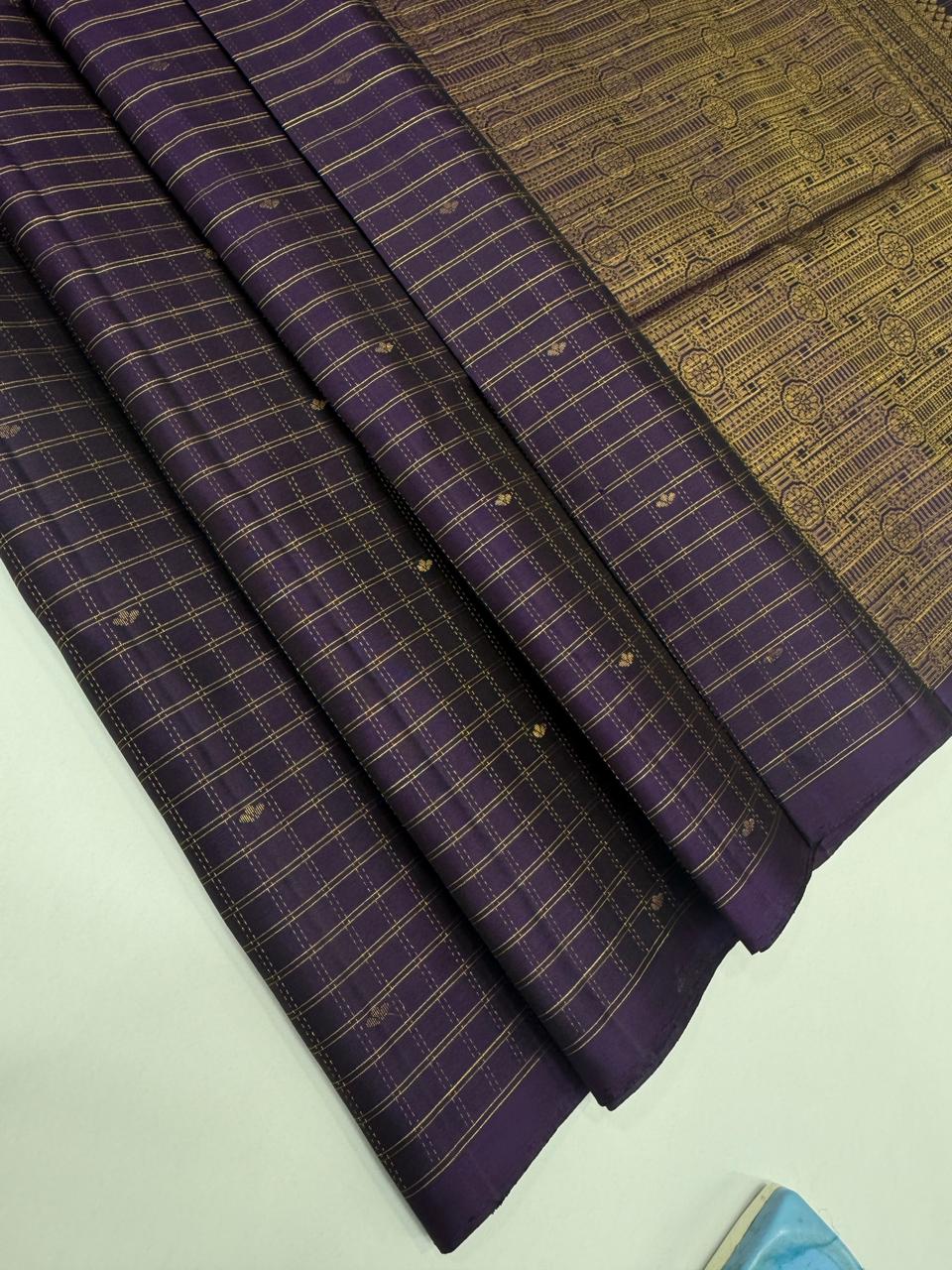 VSF1028 - dark violet color body, pallu,blouse - Pure silk saree