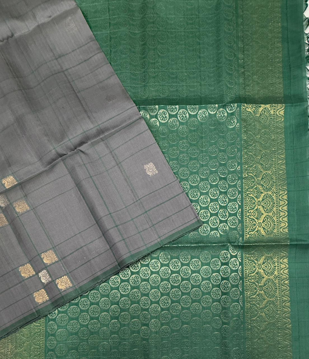 VSF1031 - pastel grey color body &amp; pastel green color pallu,blouse - Pure silk saree