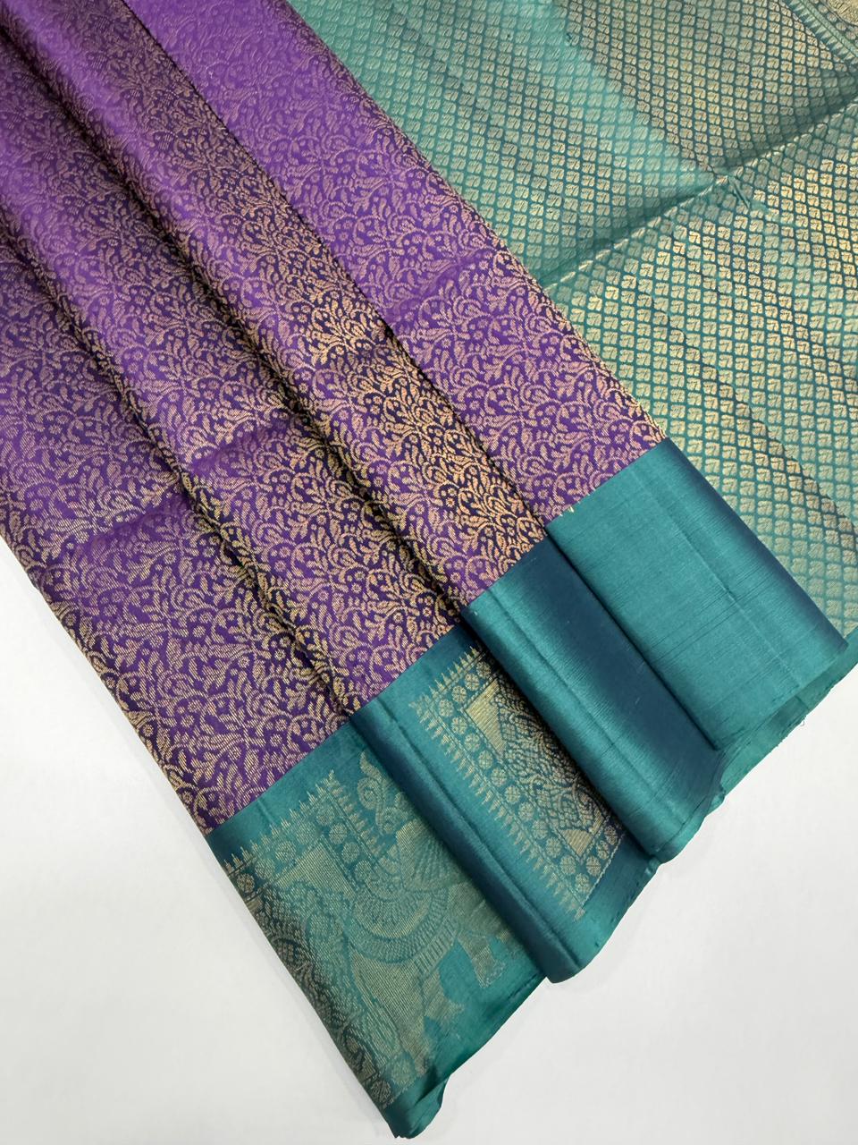 VSA662 - violet color body , pastel blue color pallu , blouse pure silk saree
