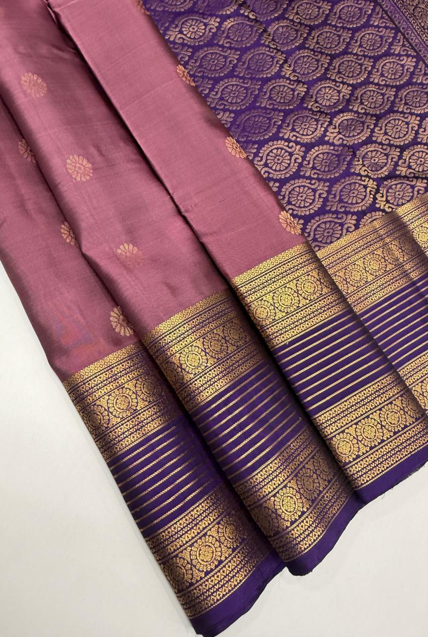 VSM314 - pastel lavender color body , violet color pallu , blouse&nbsp;