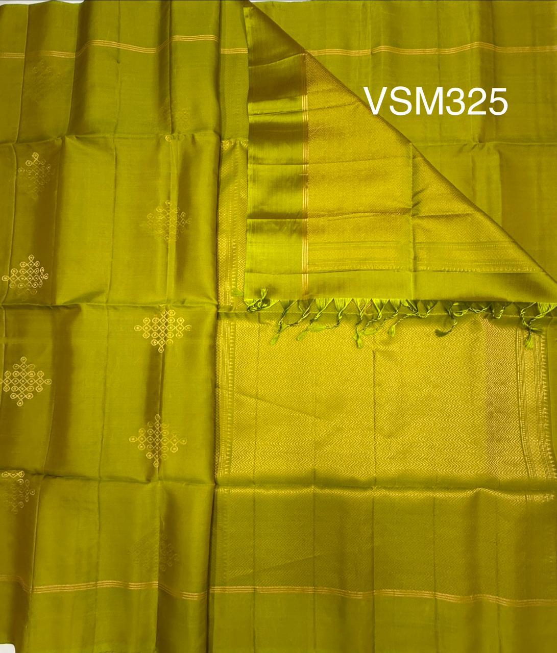VSM325 - green color body , pallu , blouse&nbsp;