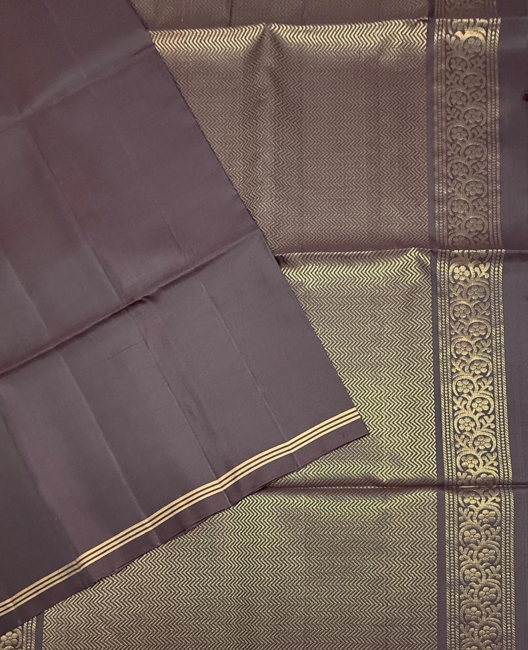 VSM336 - dark brown color body, pallu , blouse&nbsp;