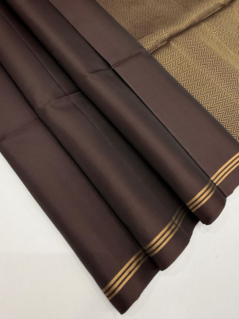 VSM336 - dark brown color body, pallu , blouse&nbsp;