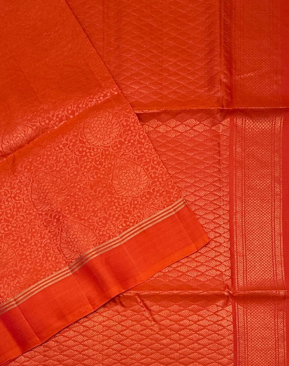 VSM337 - pinkish orange color body, pallu , blouse&nbsp;