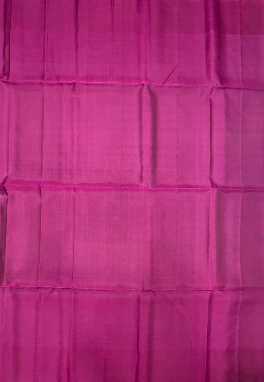 VSM340 - grey color body , purple color pallu , blouse&nbsp;