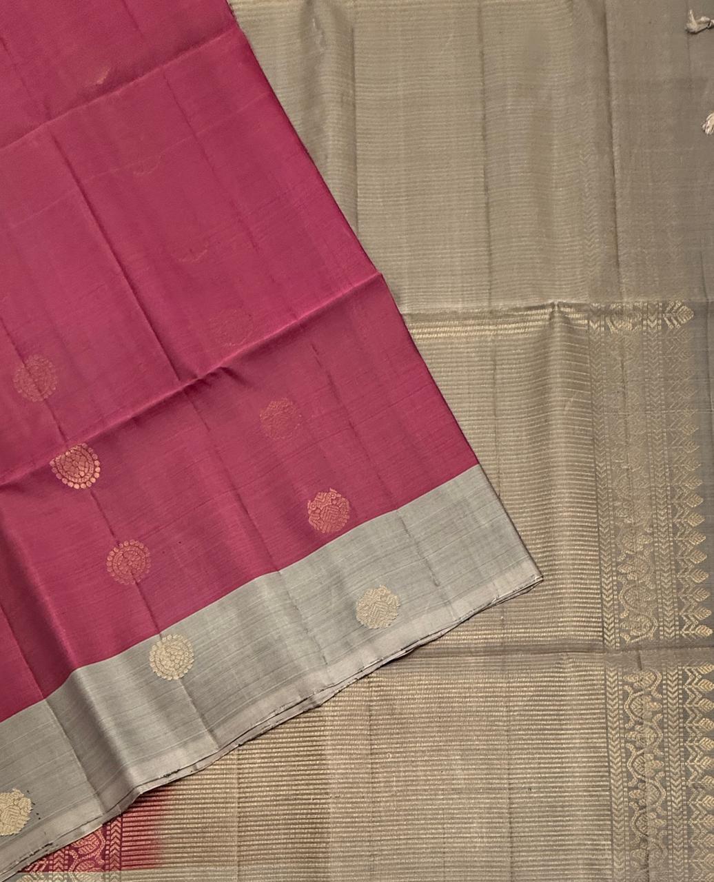 VSM360 - dusky pink color body , grey color pallu , blouse&nbsp;
