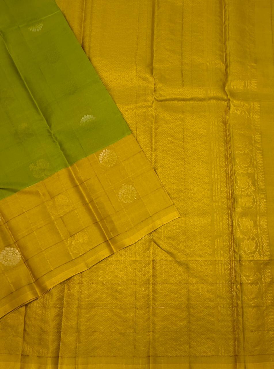 VSM307 - green color body ,yellow color pallu , blouse&nbsp;