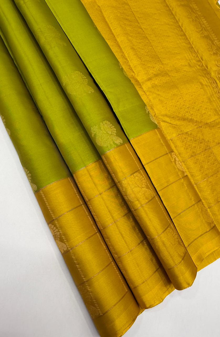 VSM307 - green color body ,yellow color pallu , blouse&nbsp;