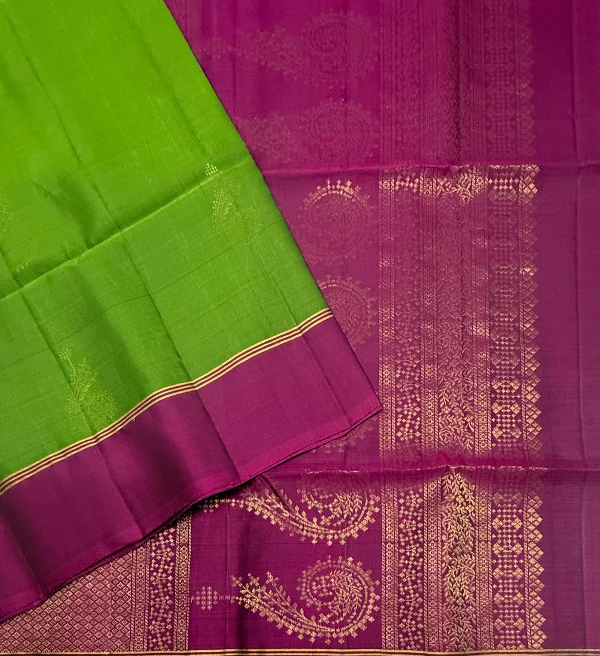VSM362 - leaf green color body &amp;purple color pallu , blouse&nbsp;