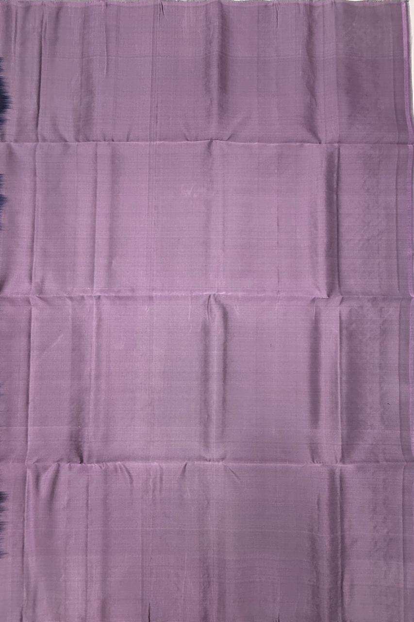 VSM368 - navy blue color body , lavender color pallu , blouse&nbsp;