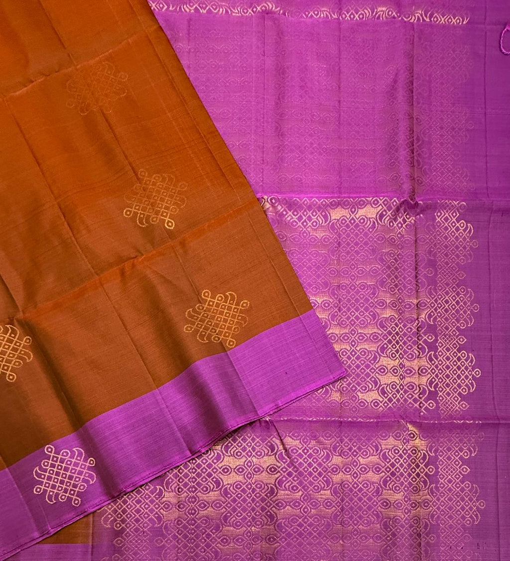 VSCB616 - rust orange color body , violet color pallu , blouse - Pure silk saree