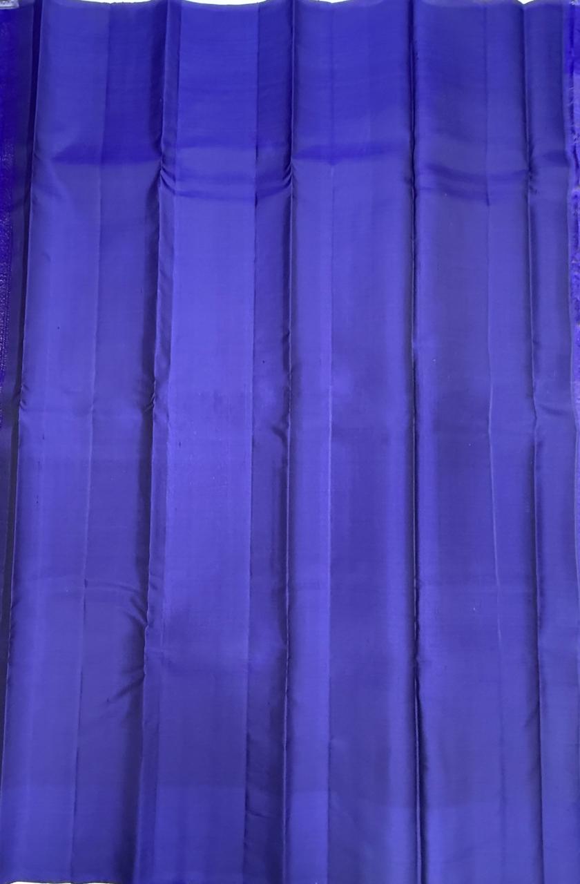 VSCB623 - onion pink color body , ink blue color pallu , blouse - Pure silk saree