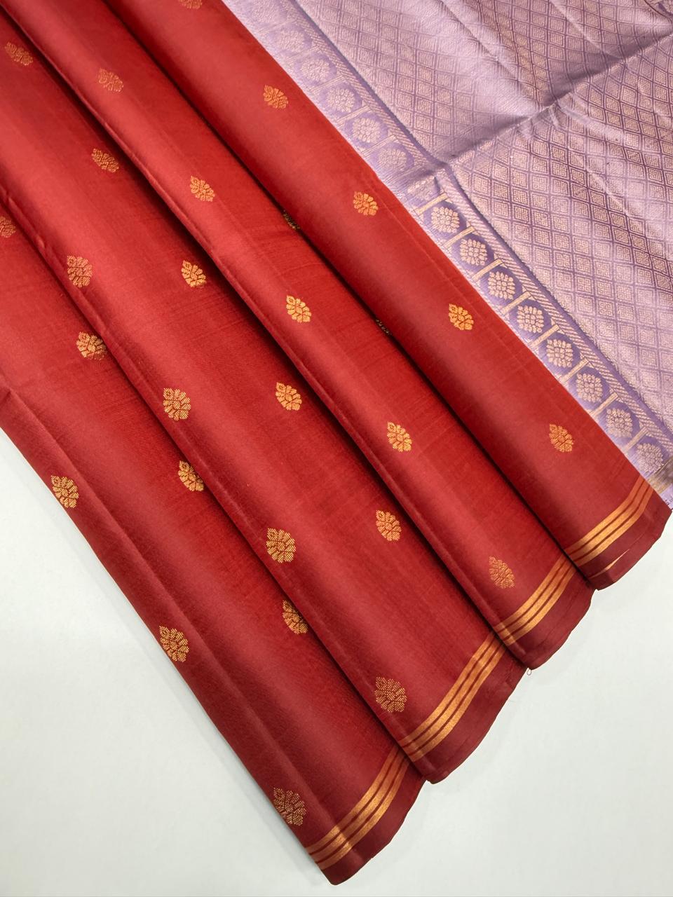 VSBL408 - maroon color body , lavender color pallu , blouse - Pure silk saree