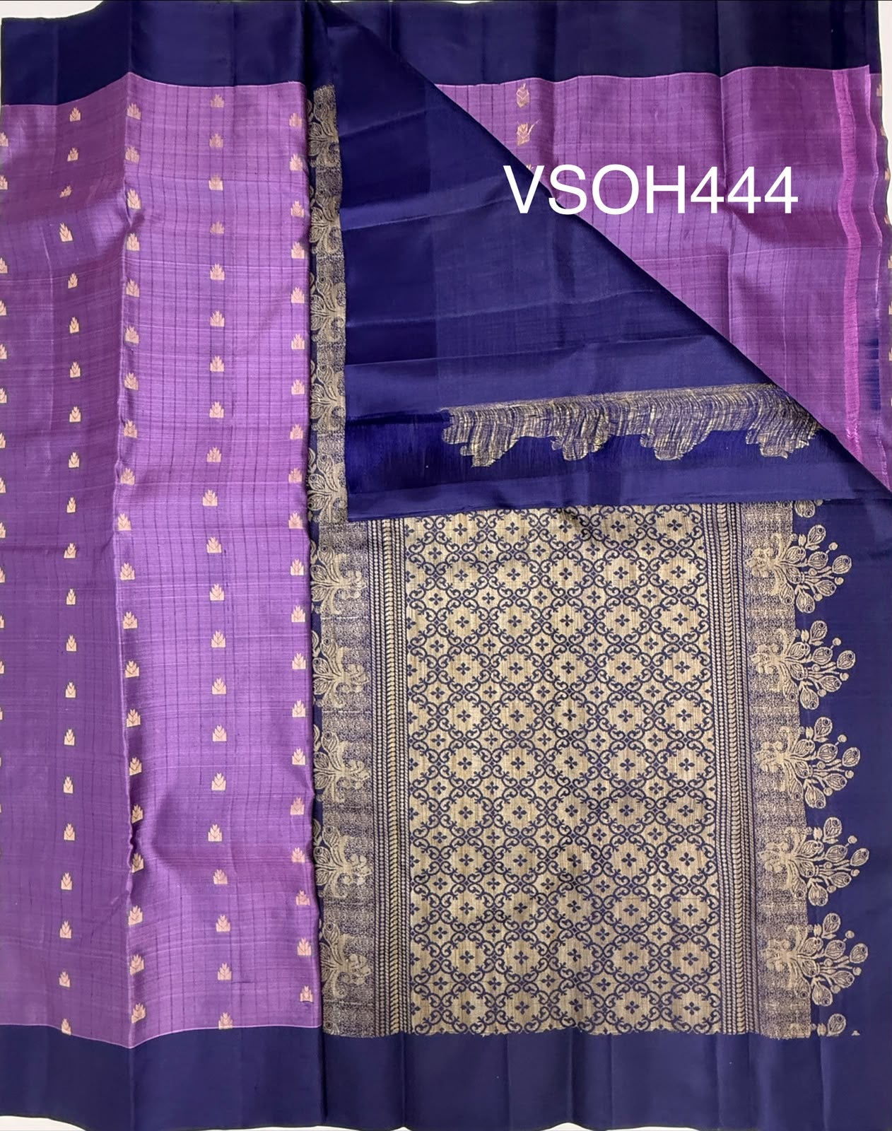 VSOH444 - lavender color body , navy blue color pallu , blouse - Pure silk saree