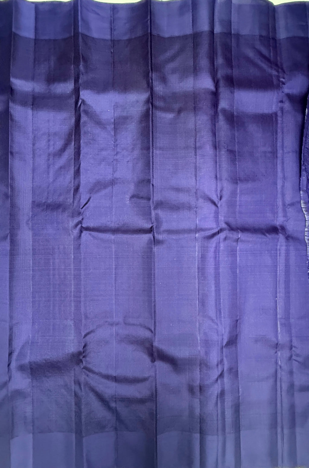 VSOH444 - lavender color body , navy blue color pallu , blouse - Pure silk saree