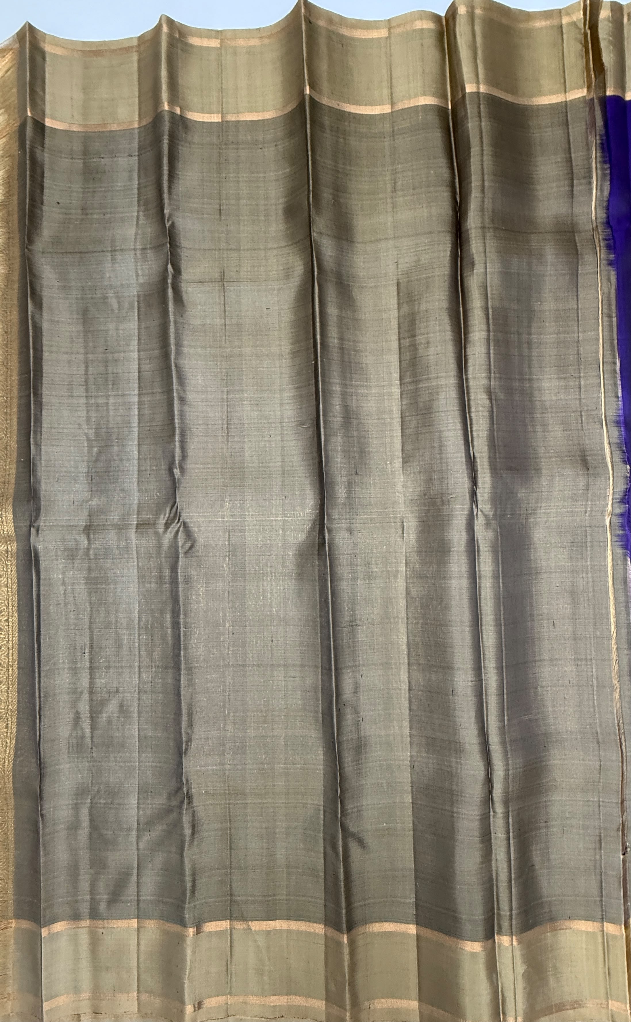 VSOH449 - violet color body , beige color pallu , blouse - Pure silk saree