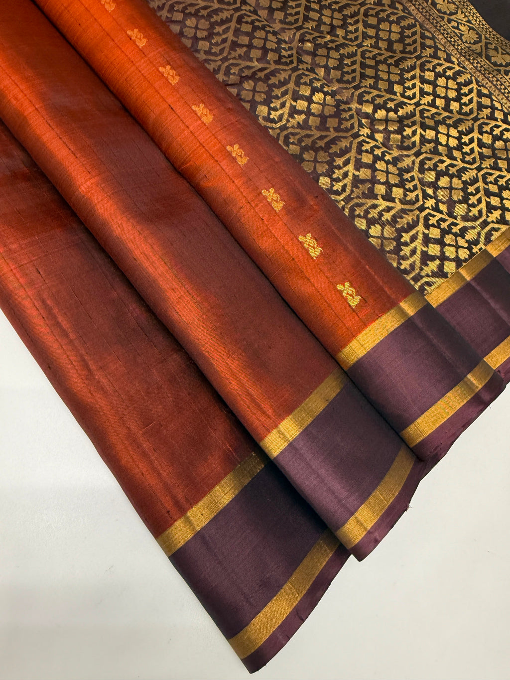 VSOH453 - honey brown color body , dark purple color pallu , blouse - Pure silk saree