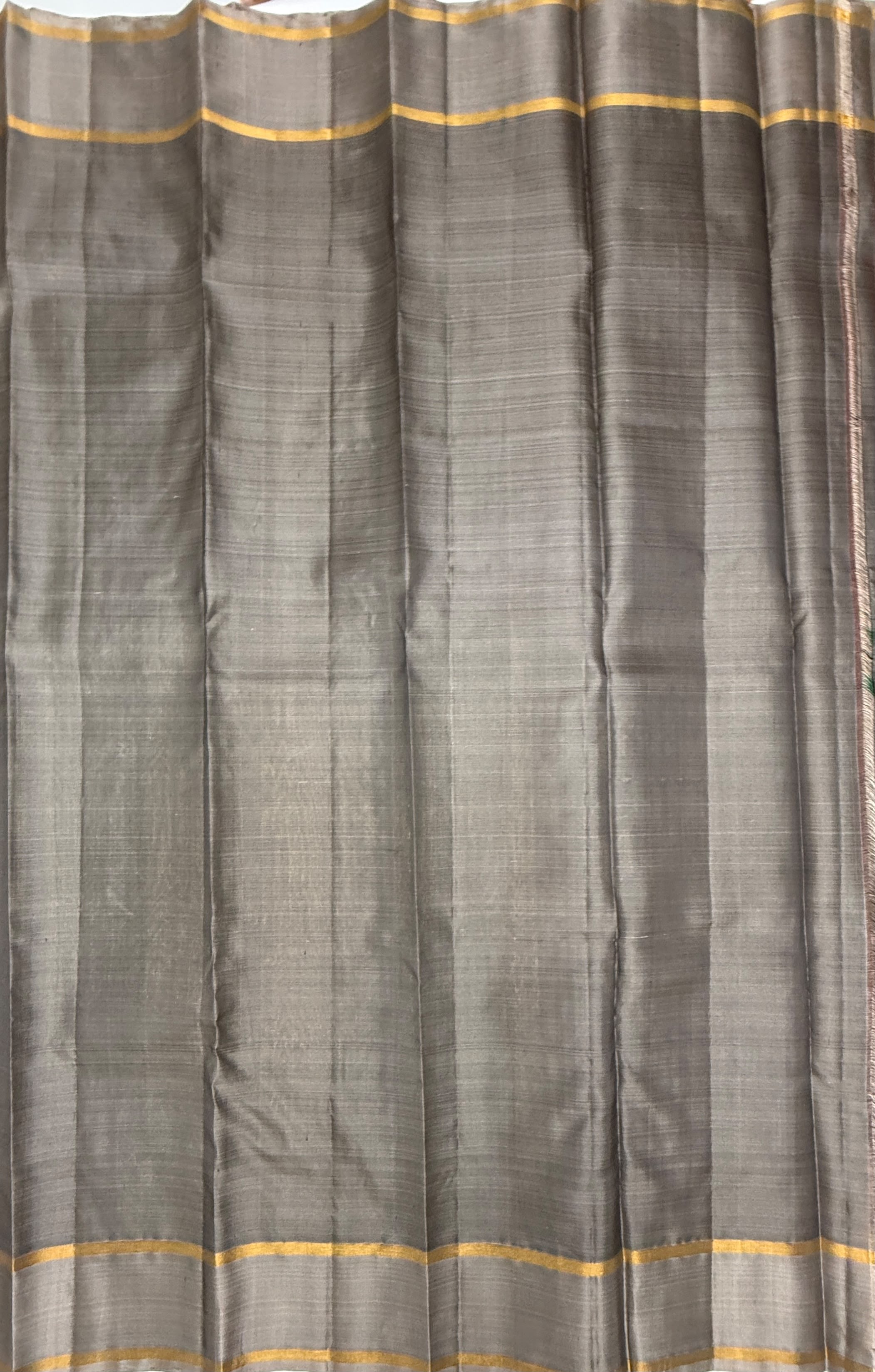 VSOH454 - maroon color body , grey color pallu , blouse - Pure silk saree