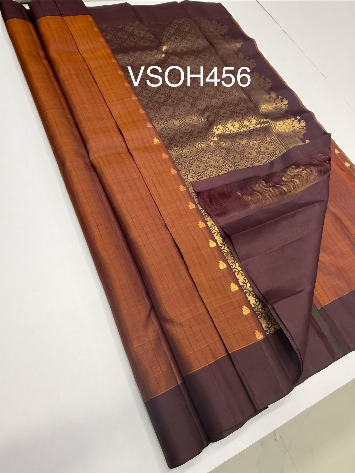 VSOH456 - rust orange color body , dark purple color pallu , blouse - Pure silk saree