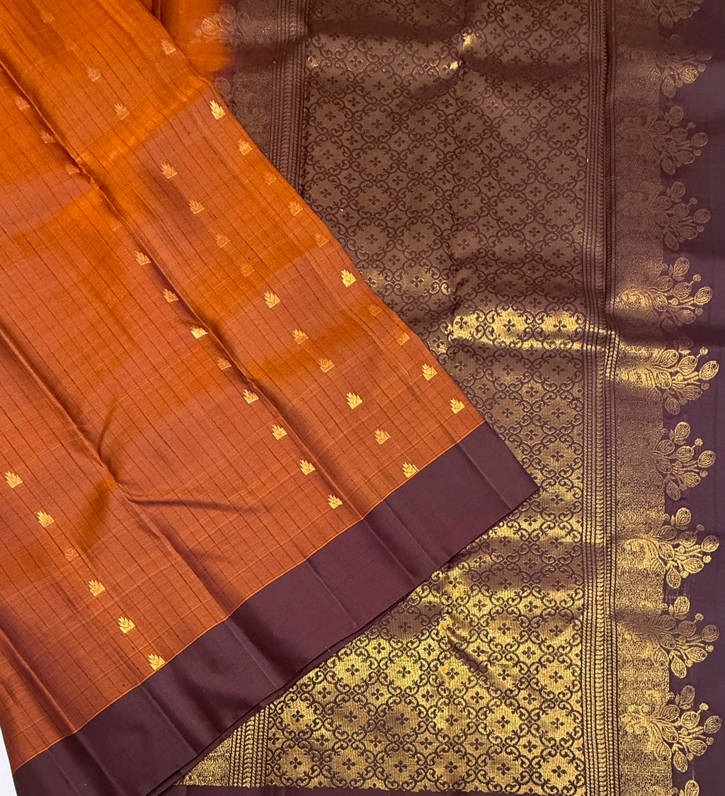 VSOH456 - rust orange color body , dark purple color pallu , blouse - Pure silk saree