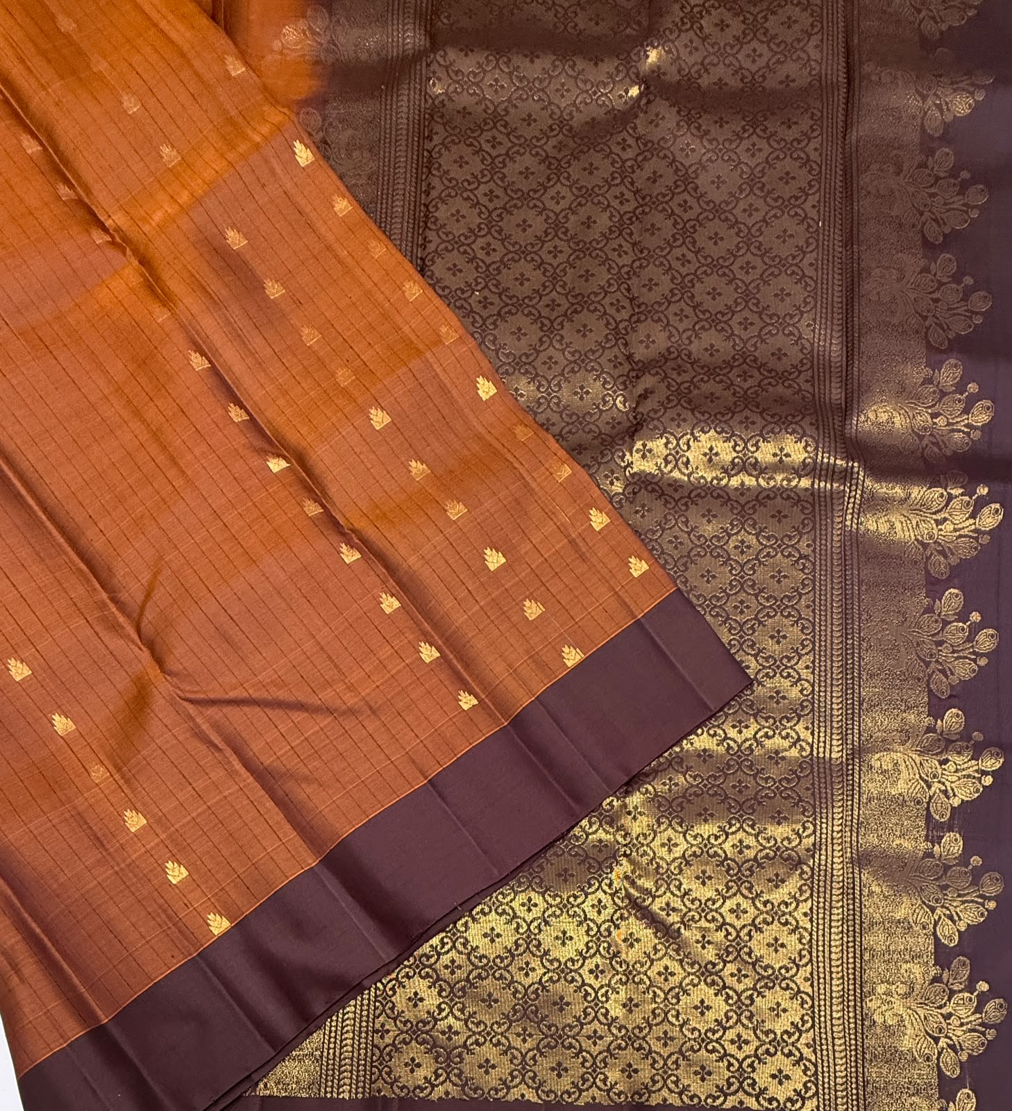 VSOH456 - rust orange color body , dark purple color pallu , blouse - Pure silk saree