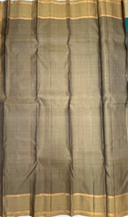 VSOH458 - peacock green color body , beige color pallu , blouse - Pure silk saree