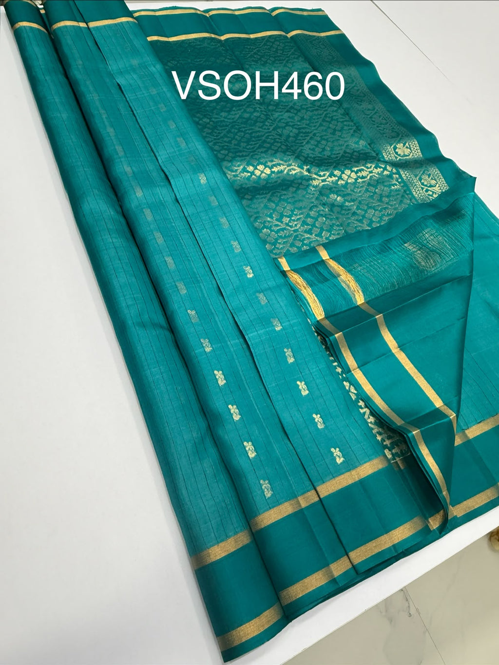 VSOH460 - sea blue color body , dark sea blue color pallu , blouse - Pure silk saree