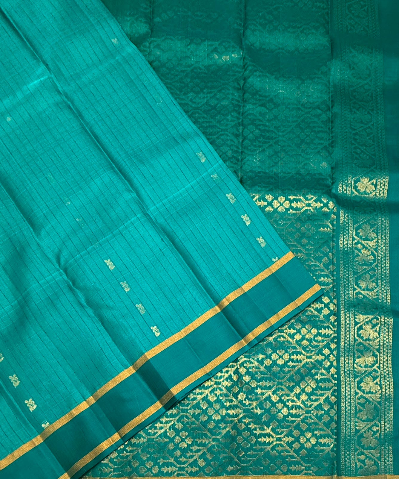 VSOH460 - sea blue color body , dark sea blue color pallu , blouse - Pure silk saree