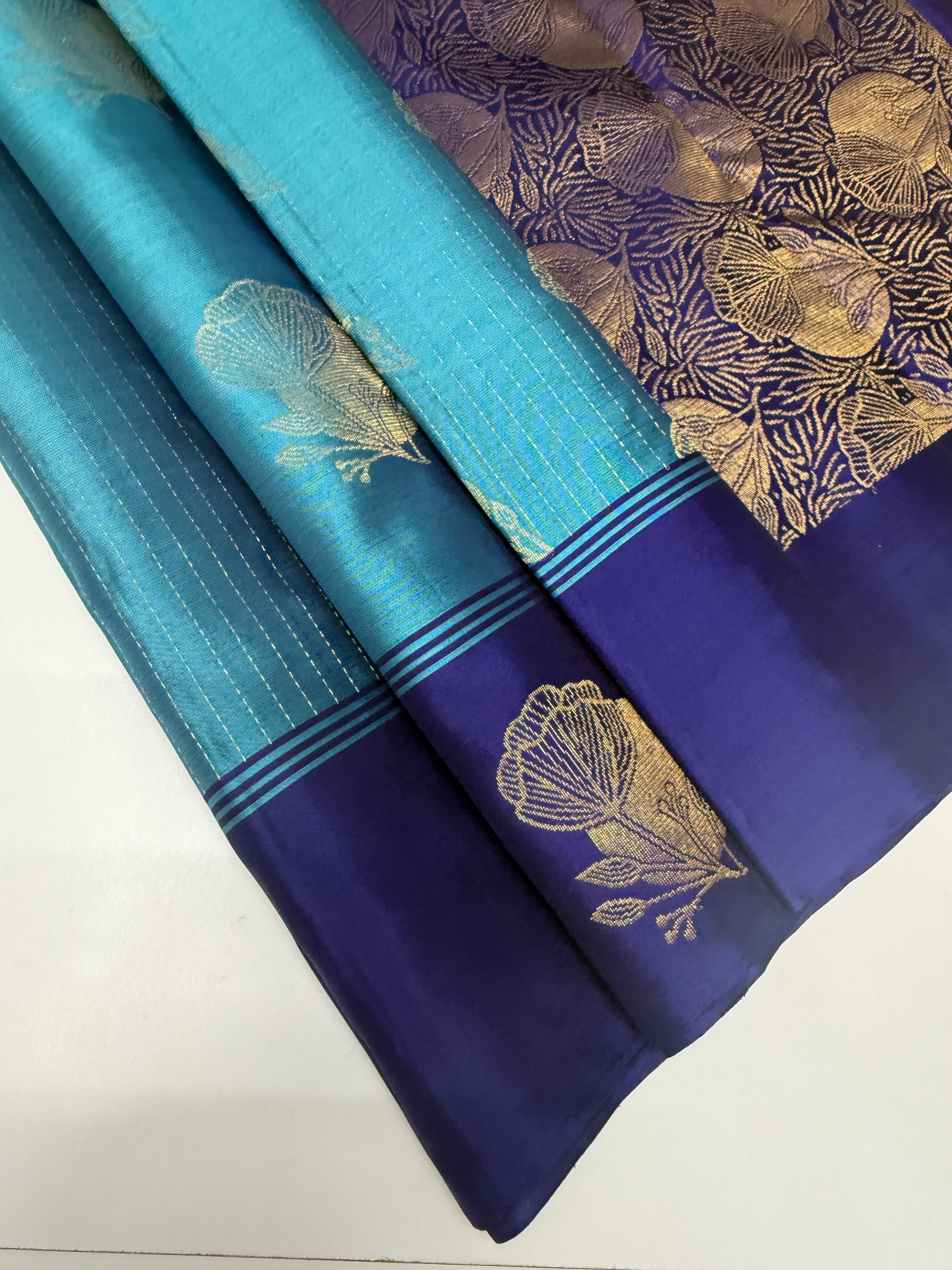 VSF1035 - blue color body ,ink blue color pallu,blouse - Pure silk saree