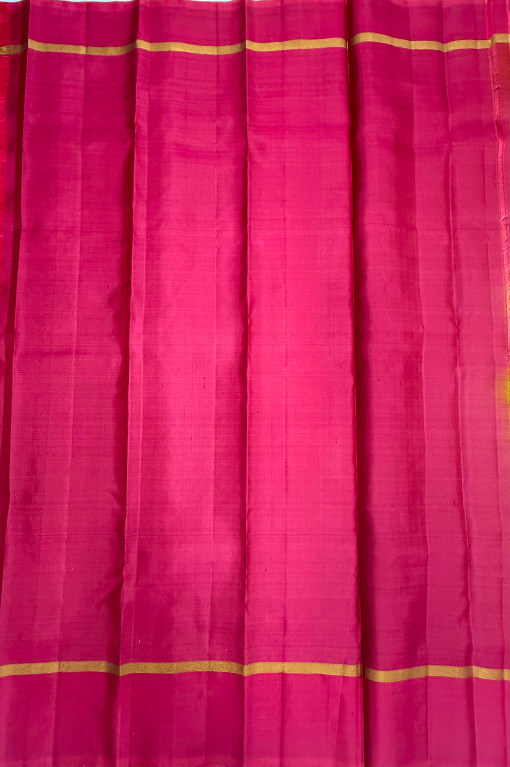 VSF1039 - olive green color body ,pink color pallu,blouse - Pure silk saree