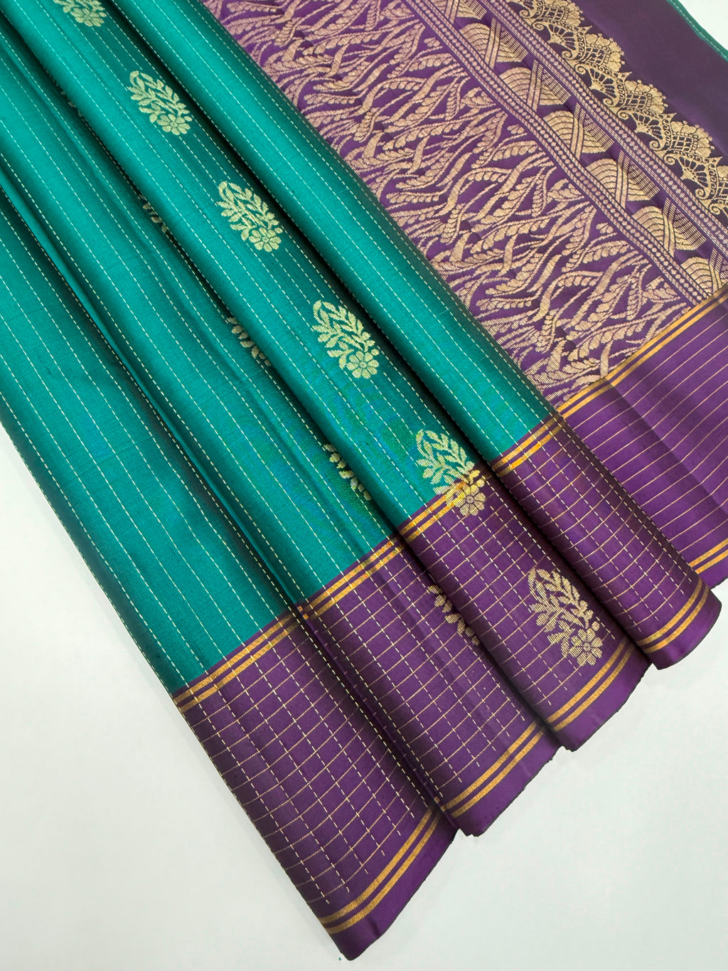 VSF1048 - peacock blue color body , violet color pallu,blouse - Pure silk saree