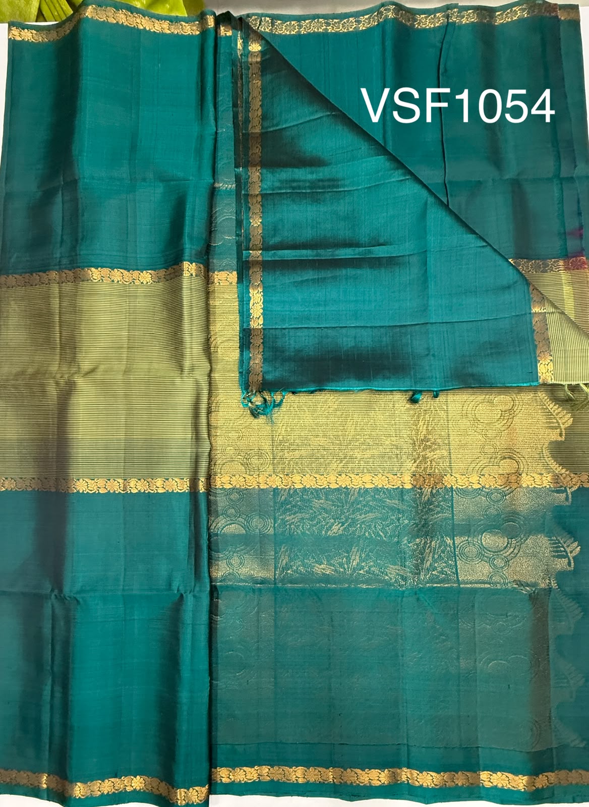 VSF1054 - peacock green color body , pallu,blouse - Pure silk saree