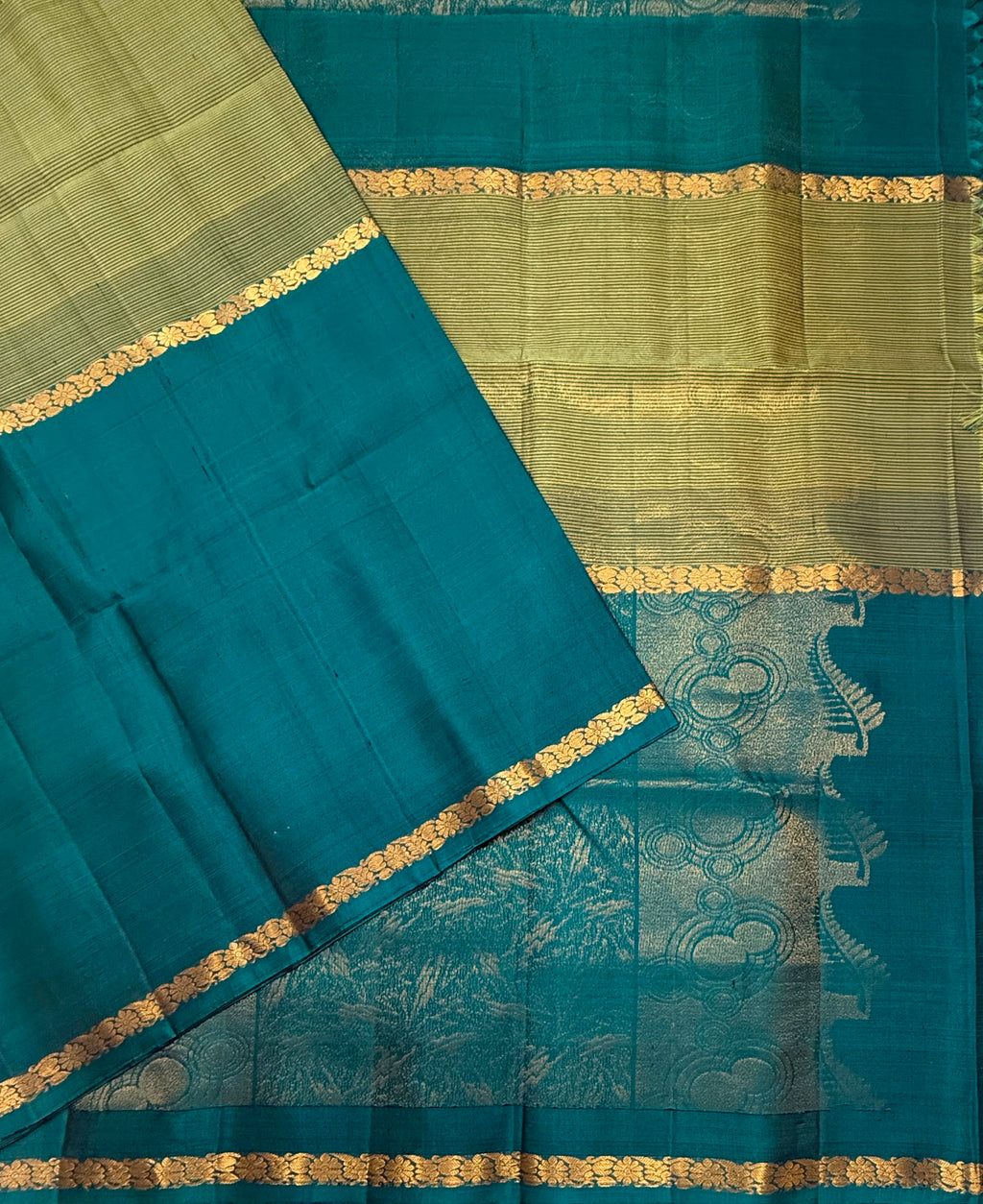 VSF1054 - peacock green color body , pallu,blouse - Pure silk saree