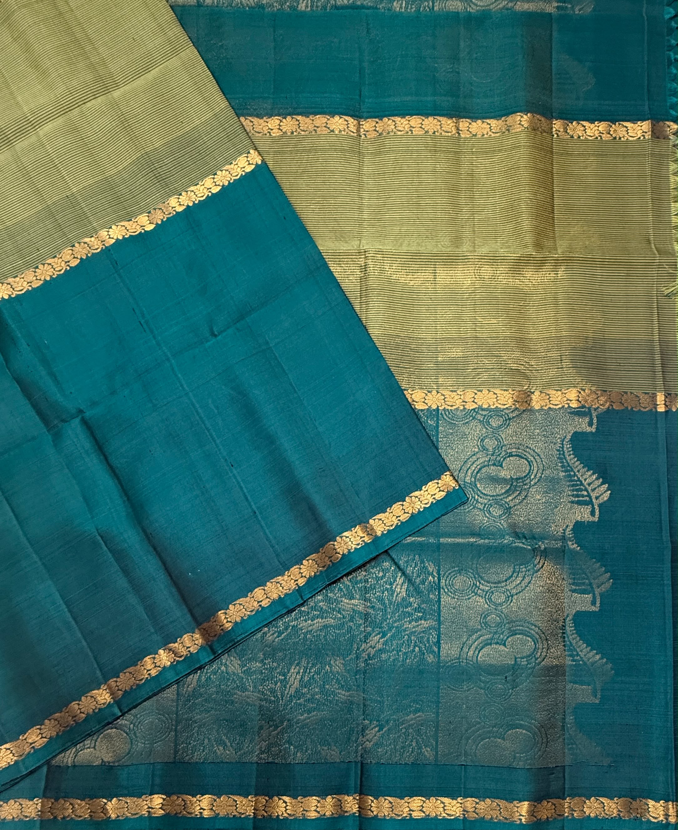 VSF1054 - peacock green color body , pallu,blouse - Pure silk saree